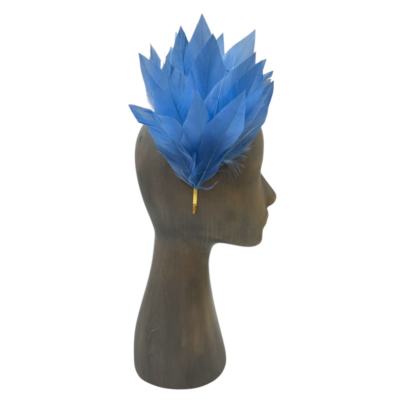 Blue feather fascinator