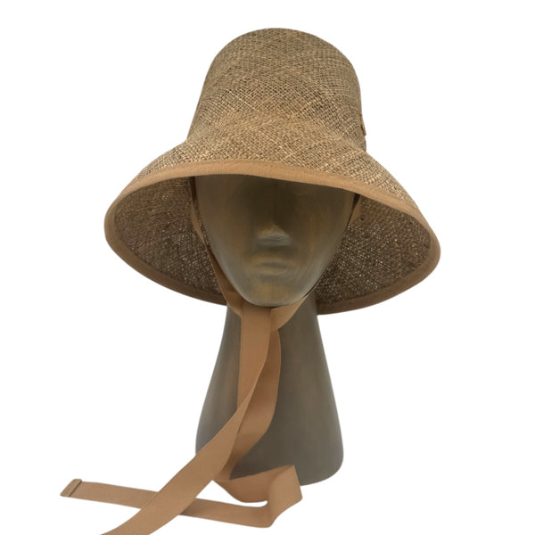 S Helena hat