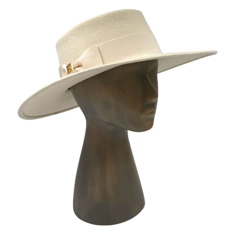 White Pie hat