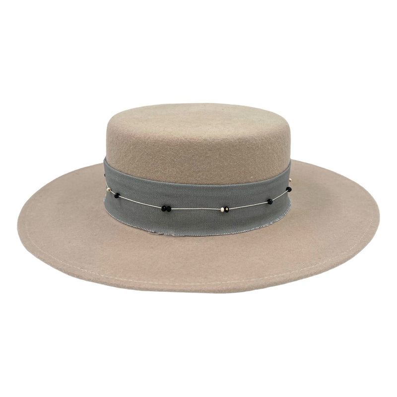 Beige Girardi