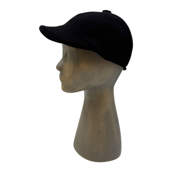 Duckbill cap