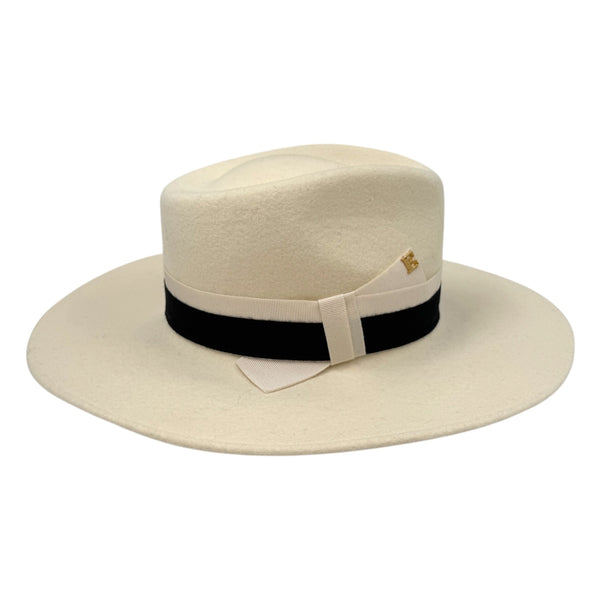 White Trilby