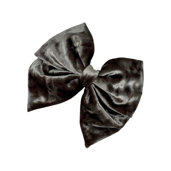 Velvet bow