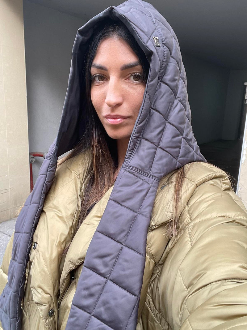 Rainy hood + colors