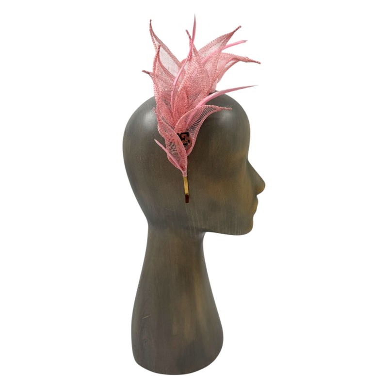 Folio fascinator