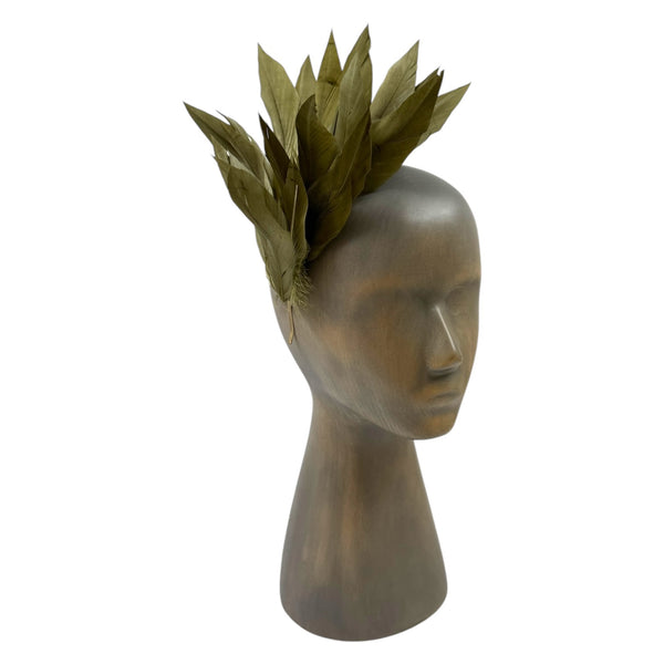 Green feather fascinator