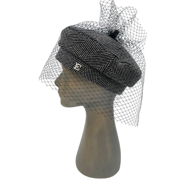 Lara Beret with net