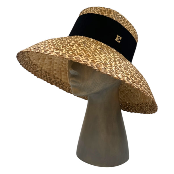 Helena hat
