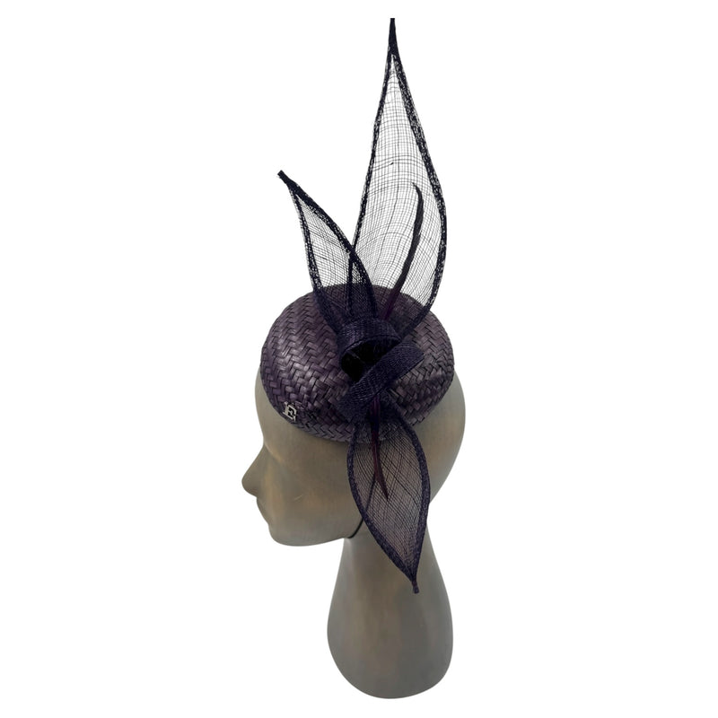 Deep violet tocca