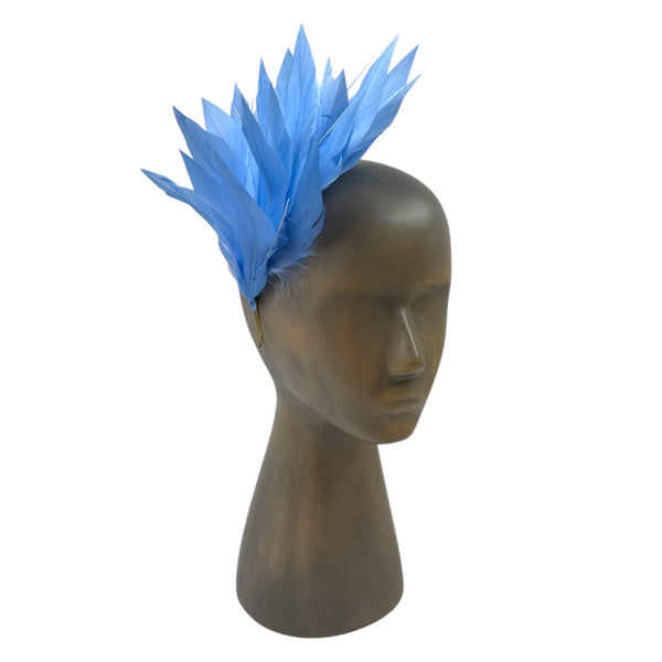 Blue feather fascinator