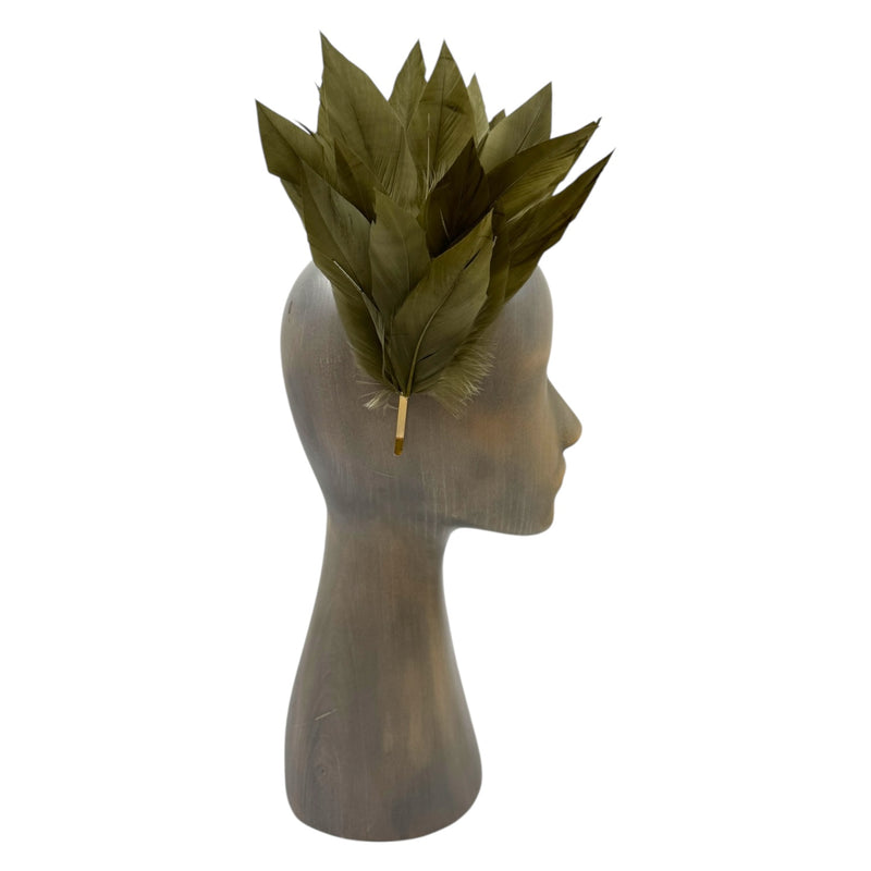 Green feather fascinator