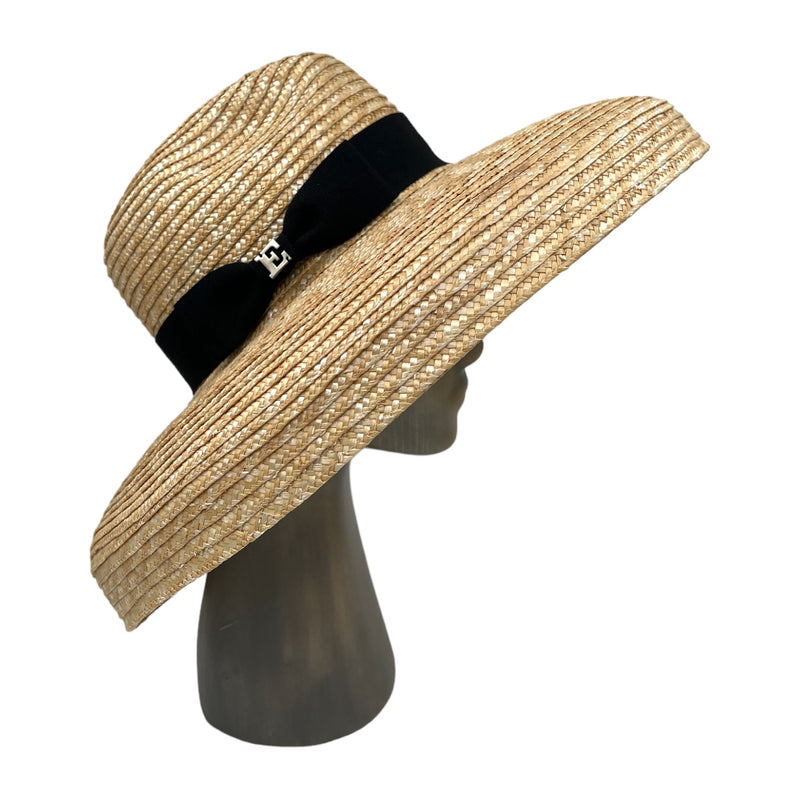 Vista hat