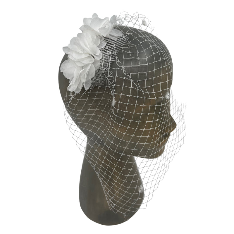 Fascinator od cvetića