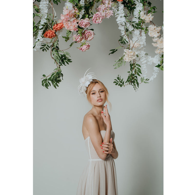 Flower feather fascinator