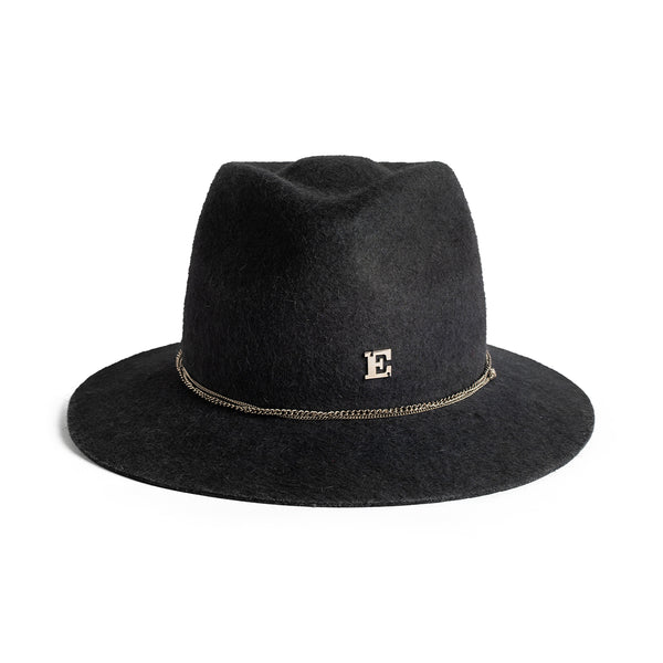 S Trilby