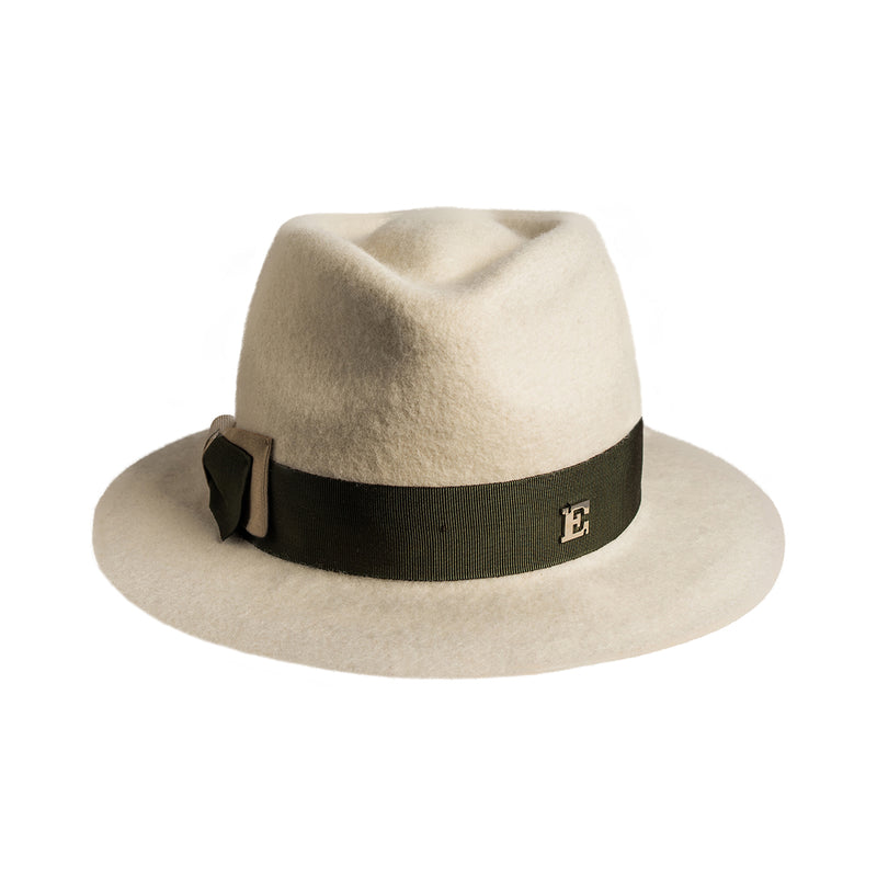 S Trilby