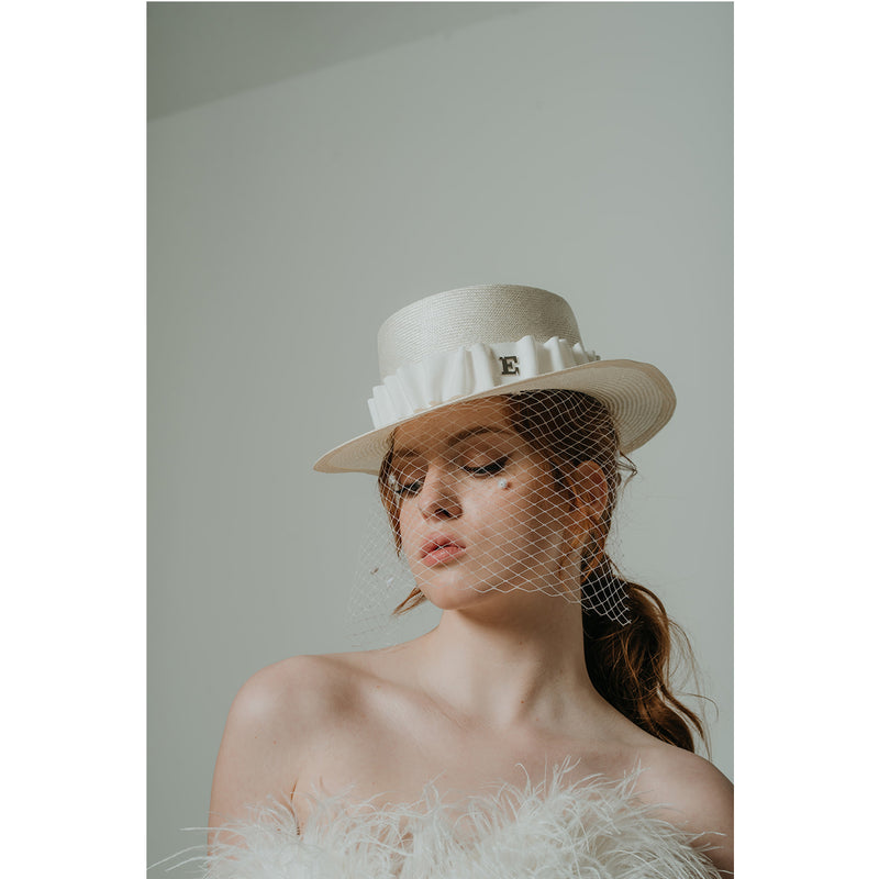 Emma Ivory hat